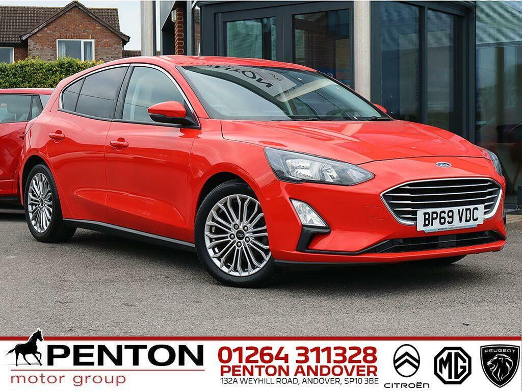 Ford Focus 1.0T Ecoboost Titanium X Euro 6 Ss Red
