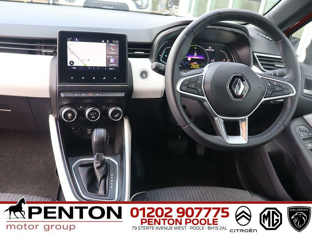 Renault Clio 1.6 E-tech Techno Euro 6 Ss AVZ1833 Orange #5