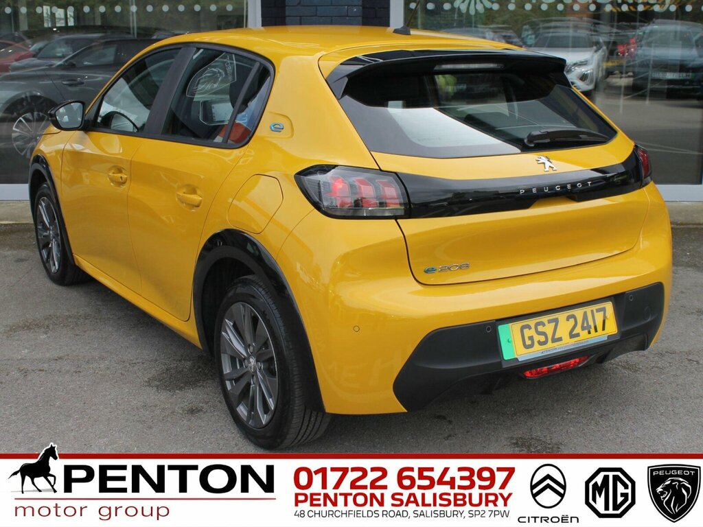 Peugeot e-208 50Kwh Allure GSZ2417 Yellow #4
