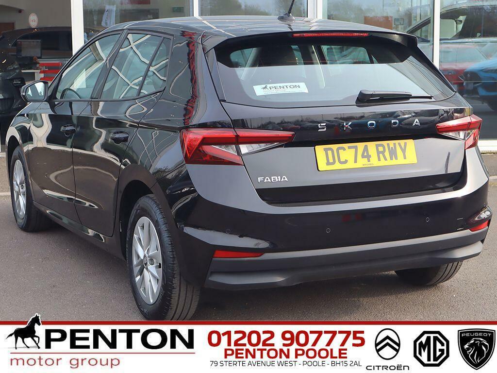 Skoda Fabia 1.0 Tsi Se Edition Dsg Euro 6 Ss DC74RWY Black #5