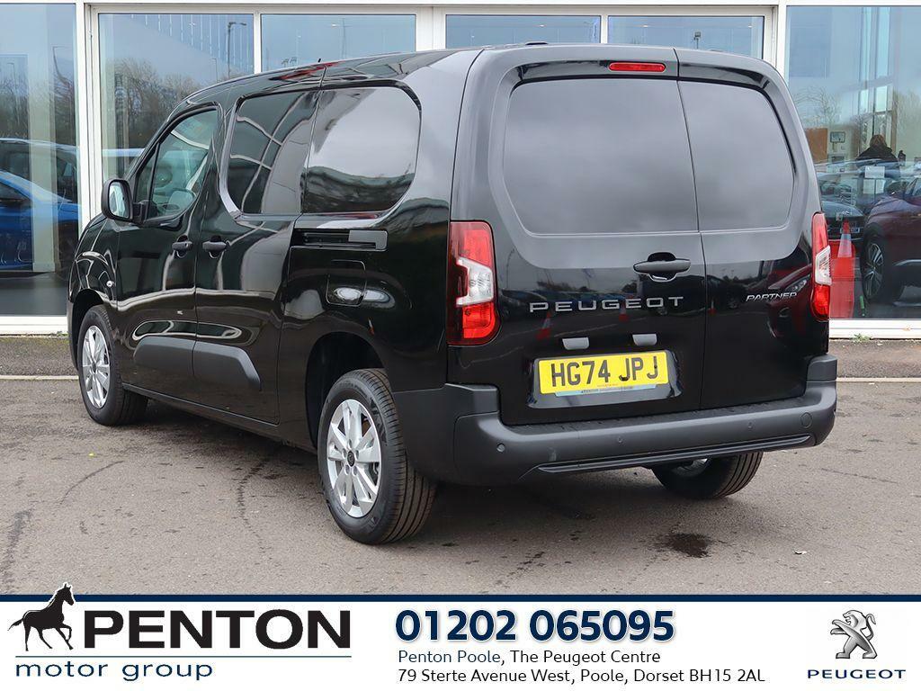 Peugeot Partner 1.5 Bluehdi 950 Professional Long Panel Van Eat8 L Black #4