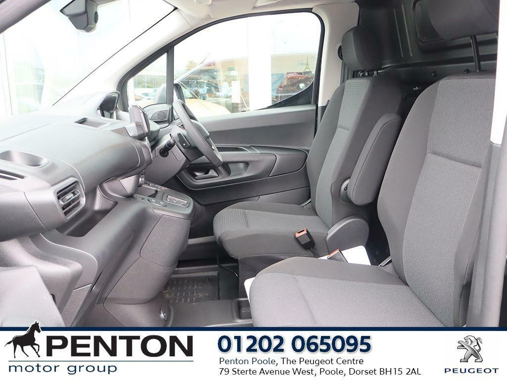 Peugeot Partner 1.5 Bluehdi 950 Professional Long Panel Van Eat8 L Black #5