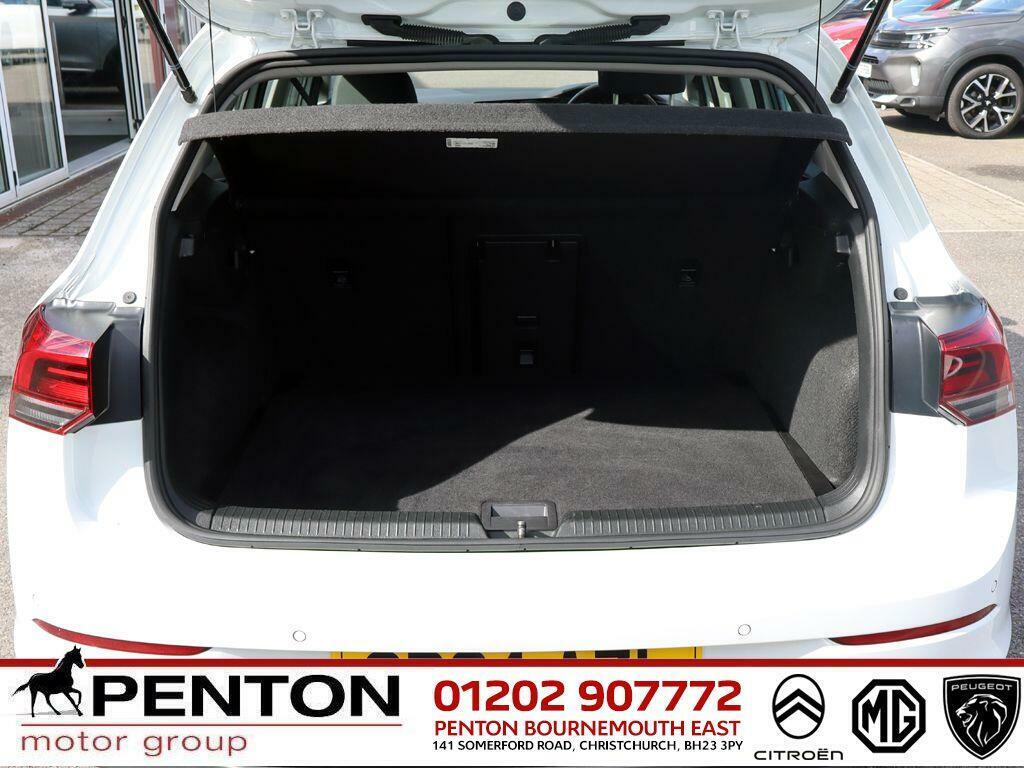 Volkswagen Golf 1.0 Tsi Life Euro 6 Ss GD24AZL White #4