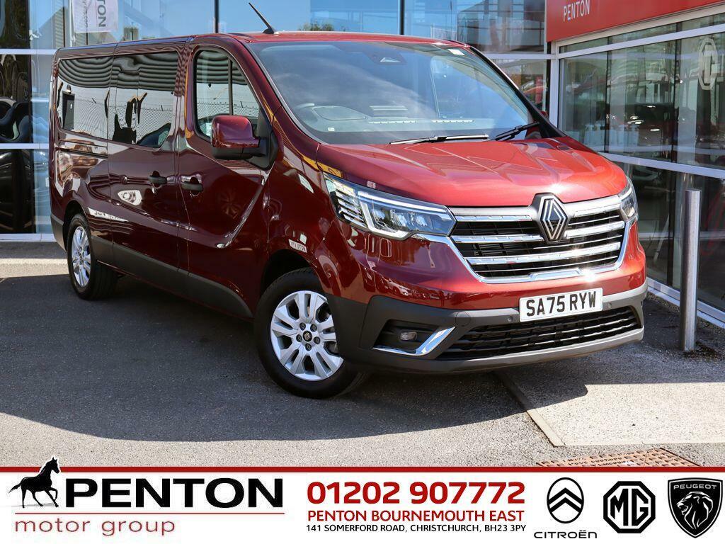 Renault Trafic 2.0 Dci Ll30 Advance Edc L2 H1 Euro 6 Ss 9 Red