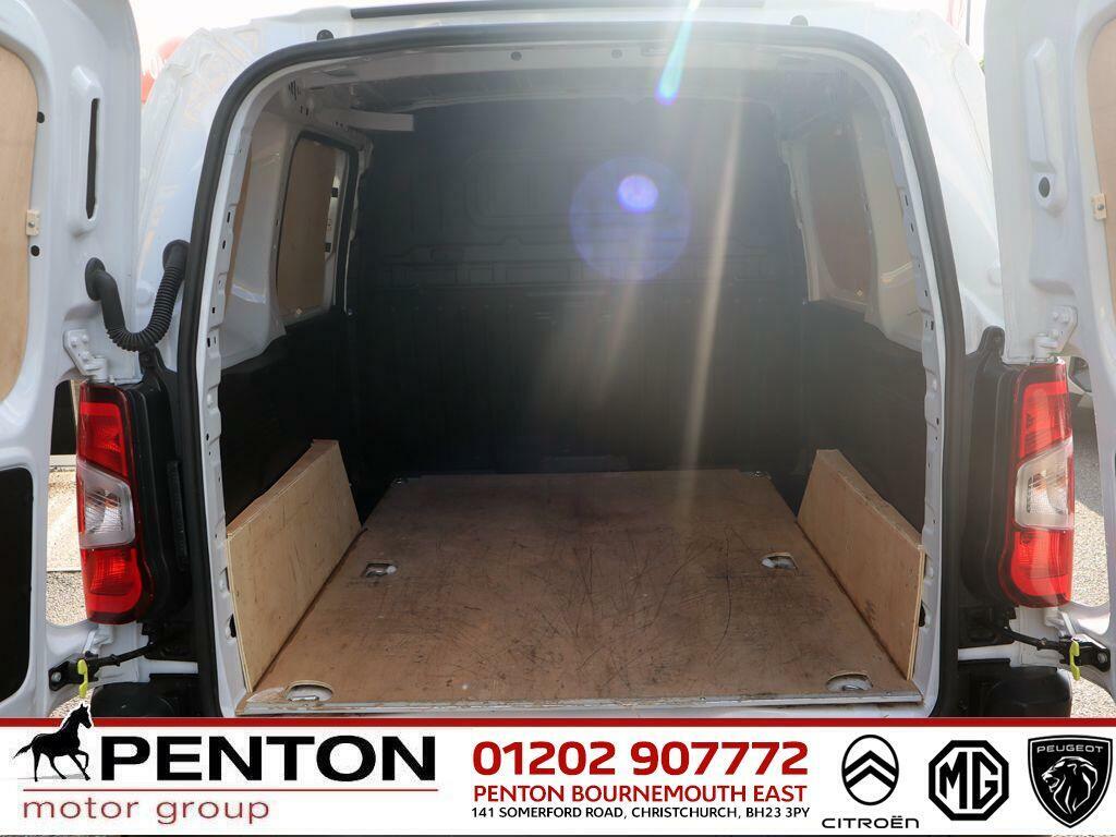 Vauxhall Combo 1.5 Turbo D 2300 Prime Panel Van Swb Euro 6 Ss DV24RGX White #4