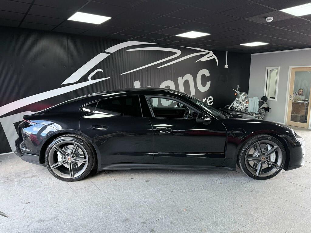 Porsche Taycan Performance Plus 93.4Kwh 4S 4Wd LA70BFJ Black #4