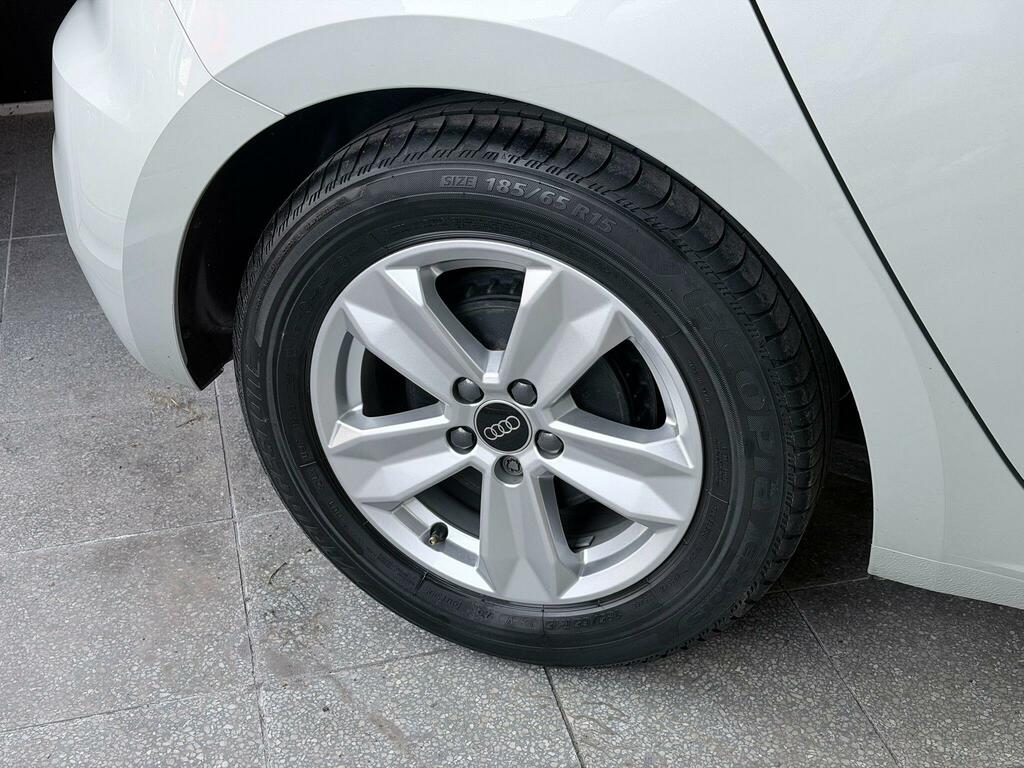 Audi A1 1.0 Tfsi 25 Technik Sportback Euro 6 Ss RO73VLV Silver #5