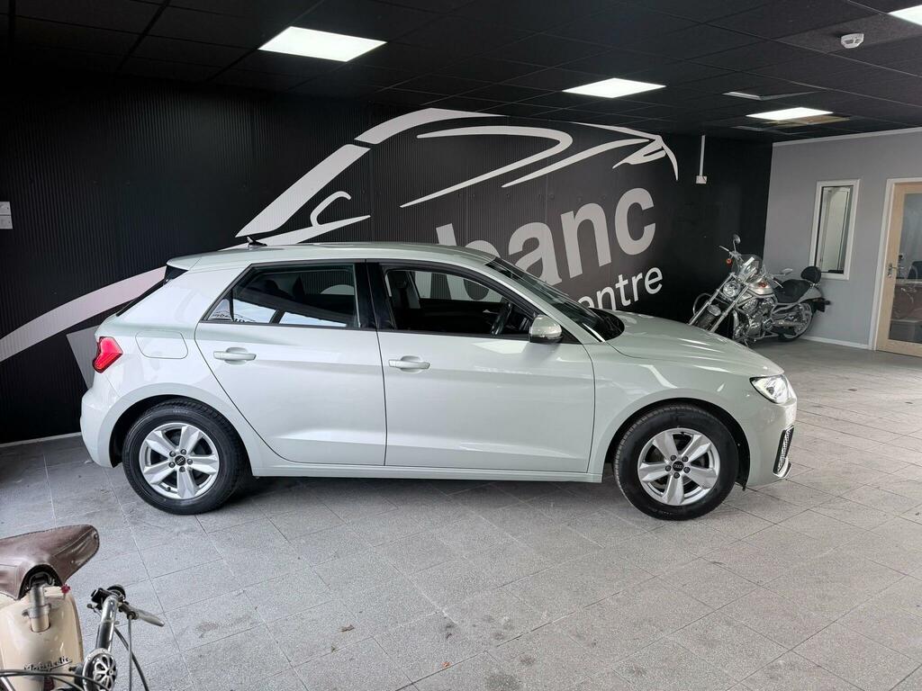Audi A1 1.0 Tfsi 25 Technik Sportback Euro 6 Ss RO73VLV Silver #6