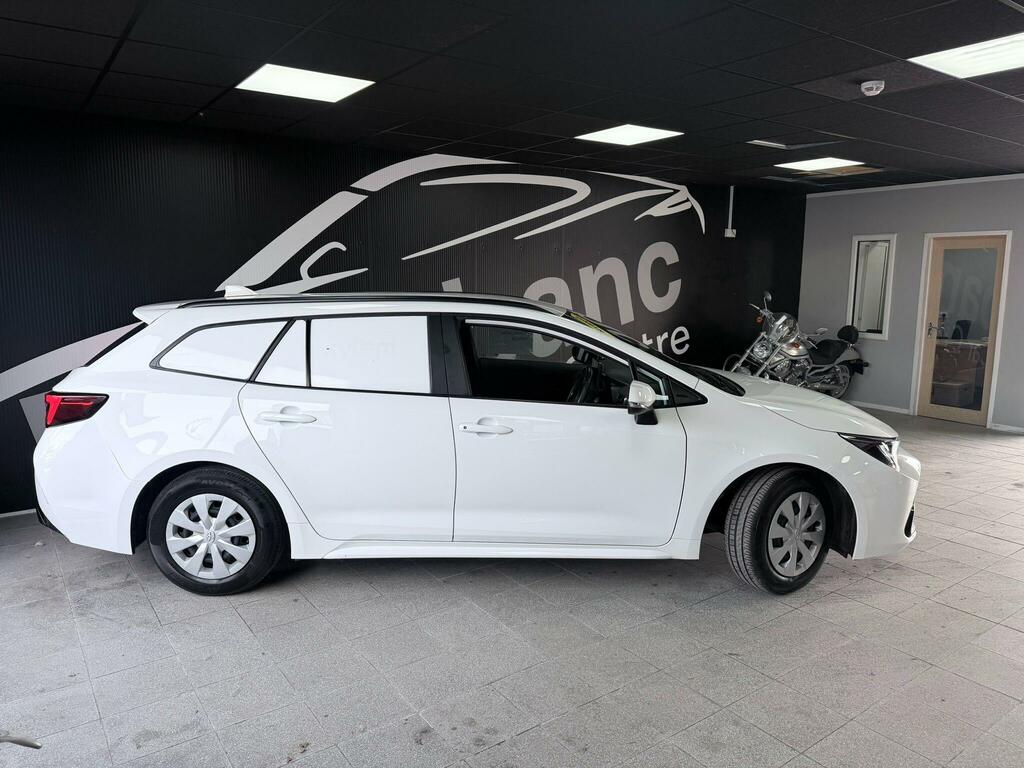 Toyota Corolla 1.8 Vvt-h Cvt Euro 6 Ss YF73GPV White #6