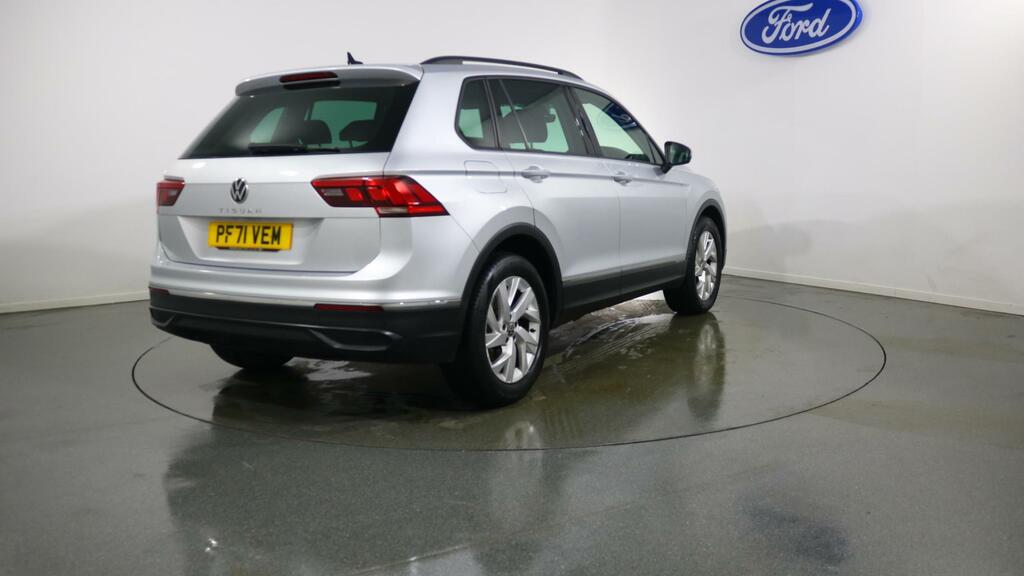 Volkswagen Tiguan 1.5 Tsi Life PF71VEM Silver #3
