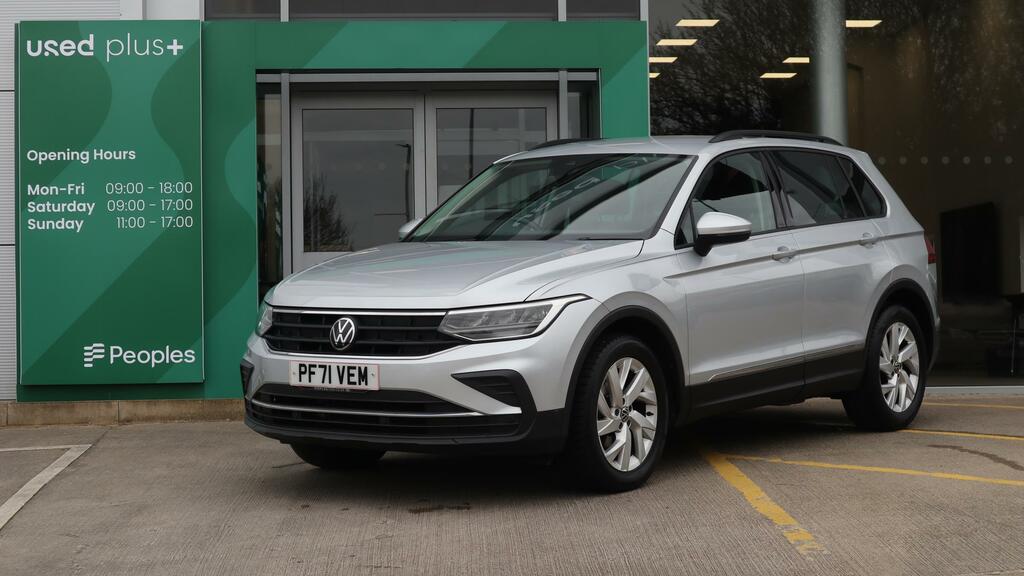 Volkswagen Tiguan 1.5 Tsi Life PF71VEM Silver #2