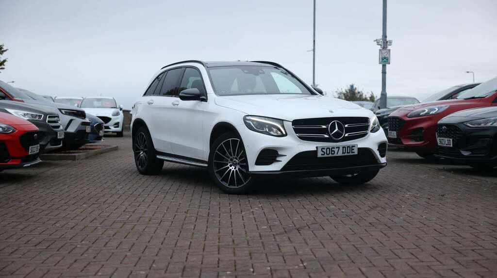 Mercedes-Benz GLC Class Glc 220D 4Matic Amg Line Premium 9G-tronic SO67DDE White #2