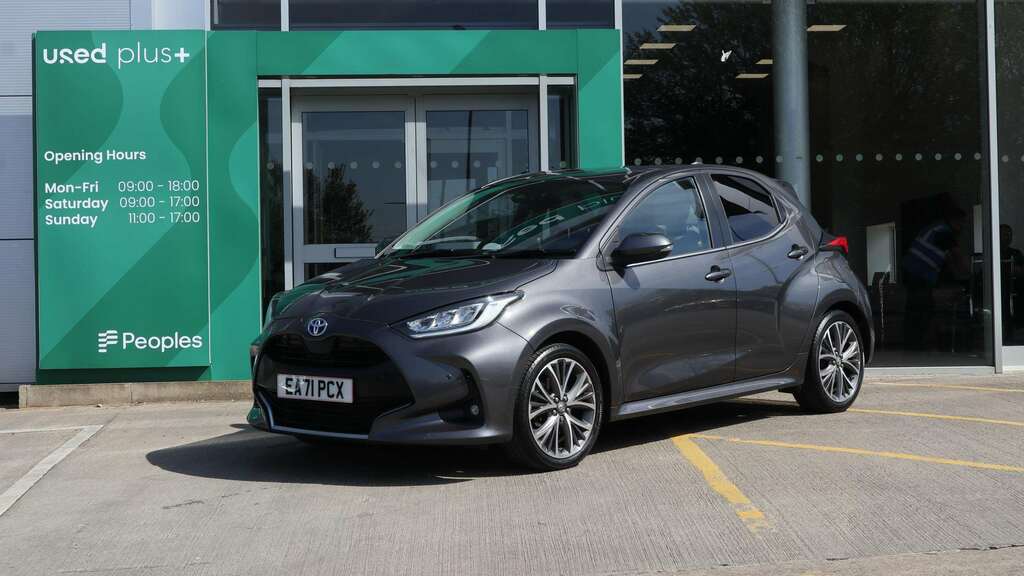Toyota Yaris 1.5 Hybrid Excel Cvt Grey