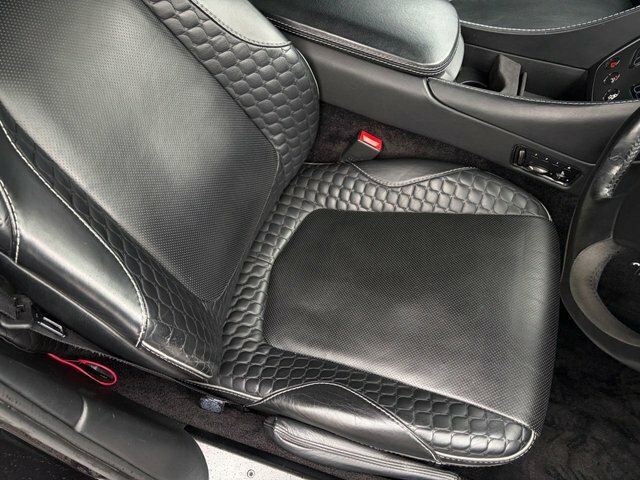 Aston Martin Vanquish Vanquish V12 Silver #76