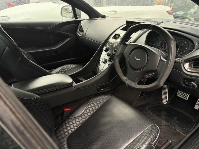 Aston Martin Vanquish Vanquish V12 Silver #50