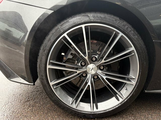 Aston Martin Vanquish Vanquish V12 Silver #43