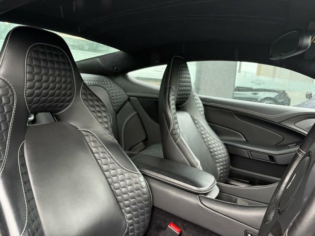 Aston Martin Vanquish Vanquish V12 Silver #74