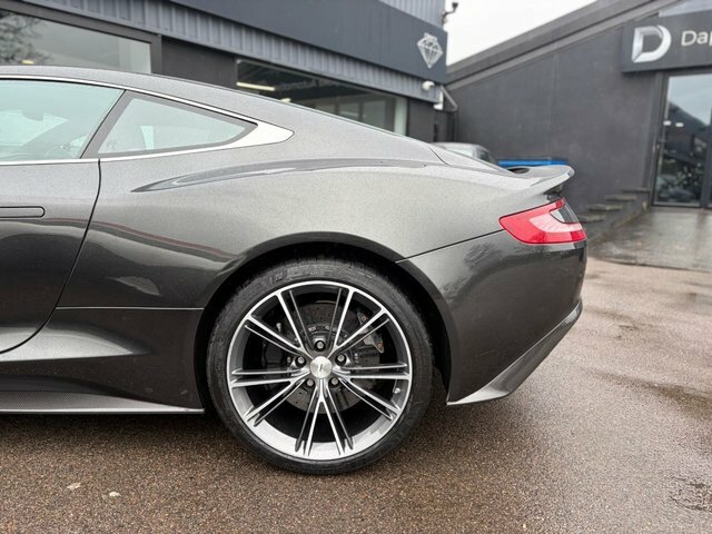 Aston Martin Vanquish Vanquish V12 Silver #39