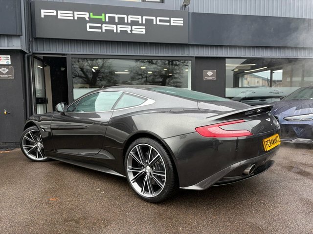 Aston Martin Vanquish Vanquish V12 Silver #25