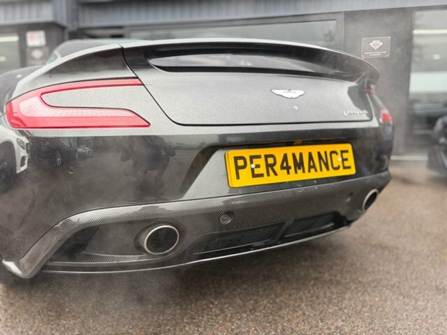 Aston Martin Vanquish Vanquish V12 Silver #29