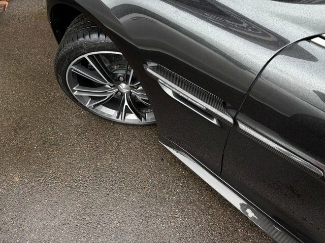 Aston Martin Vanquish Vanquish V12 Silver #30