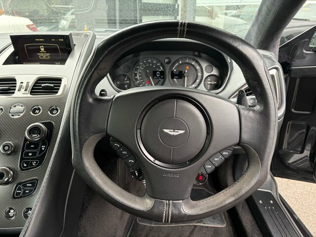 Aston Martin Vanquish Vanquish V12 Silver #52