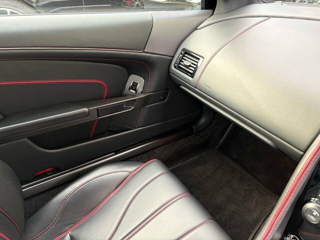 Aston Martin DB9 6.0 V12 Volante T-tronicii Euro 5 Silver #69