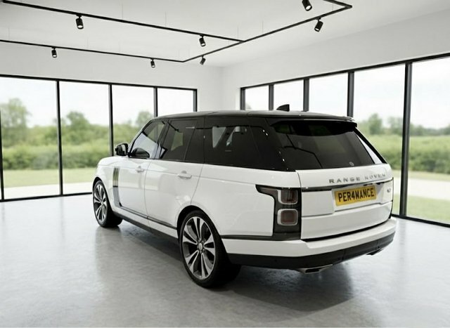 Land Rover Range Rover 5.0 P565 V8 Sv Dynamic Suv Petro BL69SZJ White #2