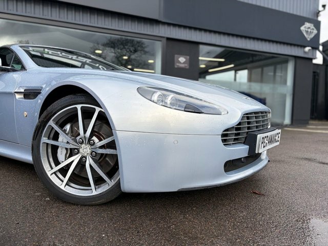 Aston Martin Vantage Sportshift 420 Black #7