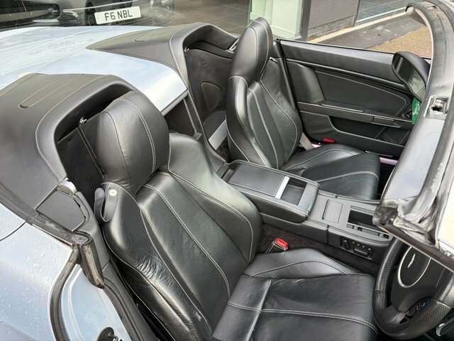 Aston Martin Vantage Sportshift 420 Black #72