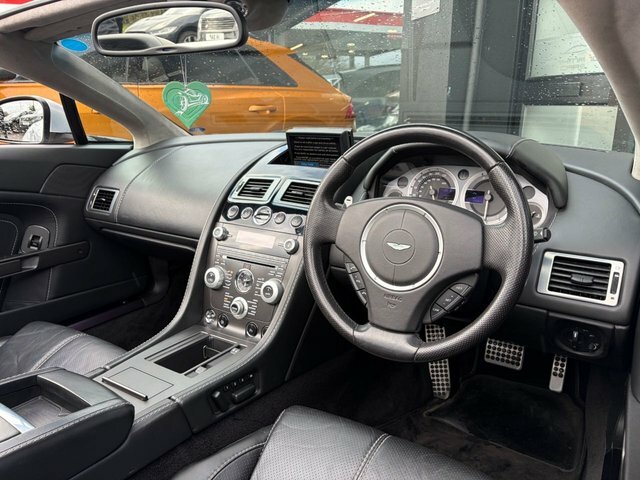 Aston Martin Vantage Sportshift 420 Black #40