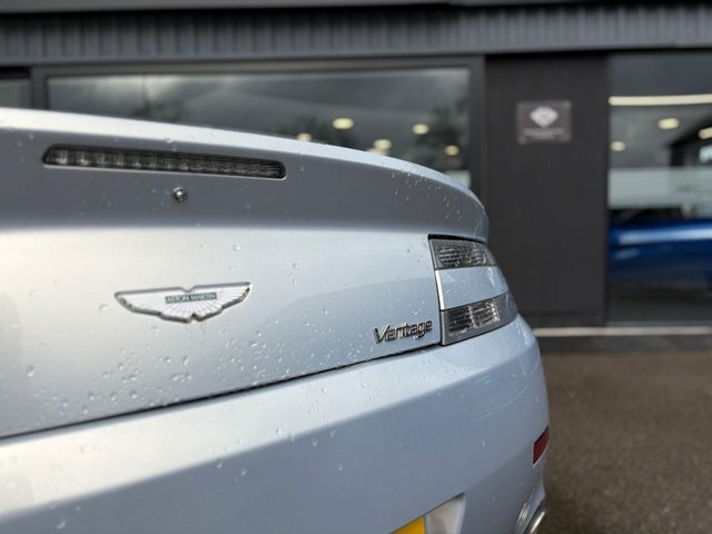 Aston Martin Vantage Sportshift 420 Black #28