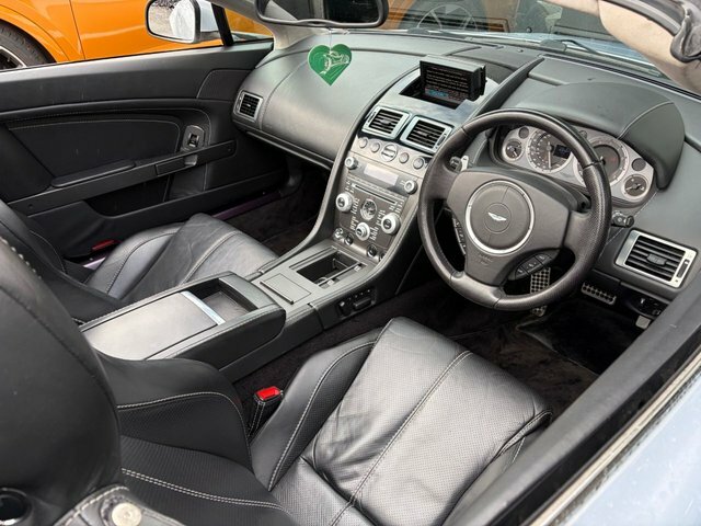 Aston Martin Vantage Sportshift 420 Black #42