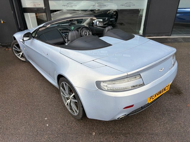 Aston Martin Vantage Sportshift 420 Black #37