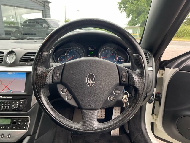 Maserati GranCabrio 2011 4.7 V8 Euro 4 Black #5