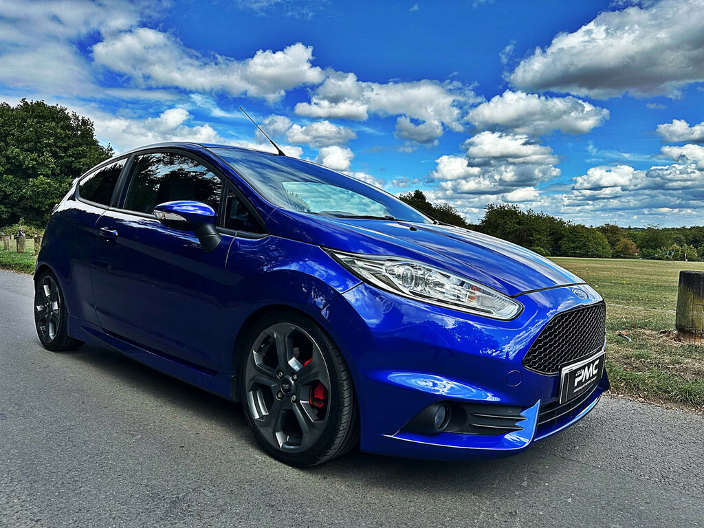 Ford Fiesta 1.6 Ecoboost St-2 Hatchback  Blue #3