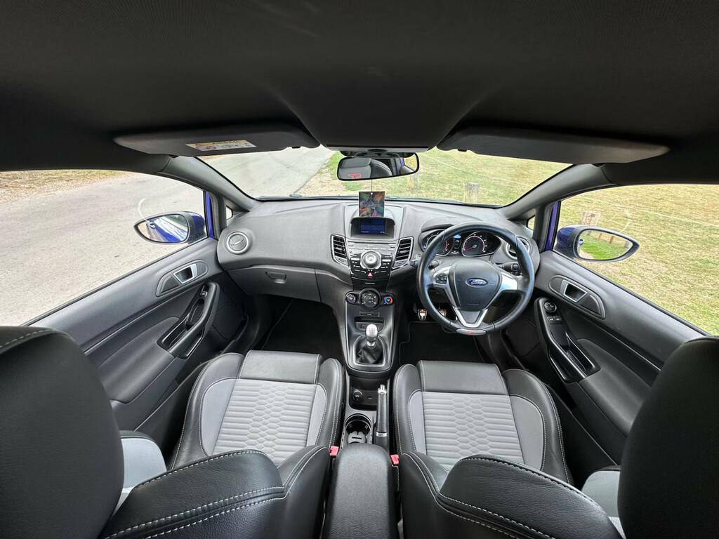 Ford Fiesta 1.6 Ecoboost St-2 Hatchback  Blue #6