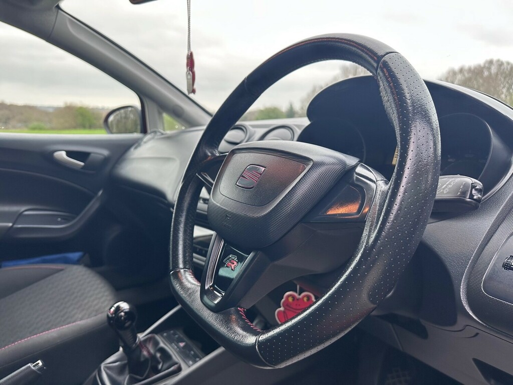 Seat Ibiza Fr Tdi 2.0 Red #2