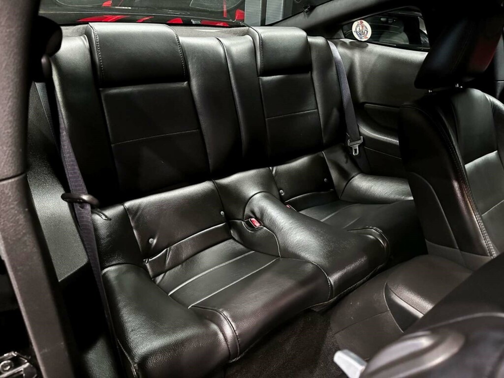 Ford Mustang  Black #17