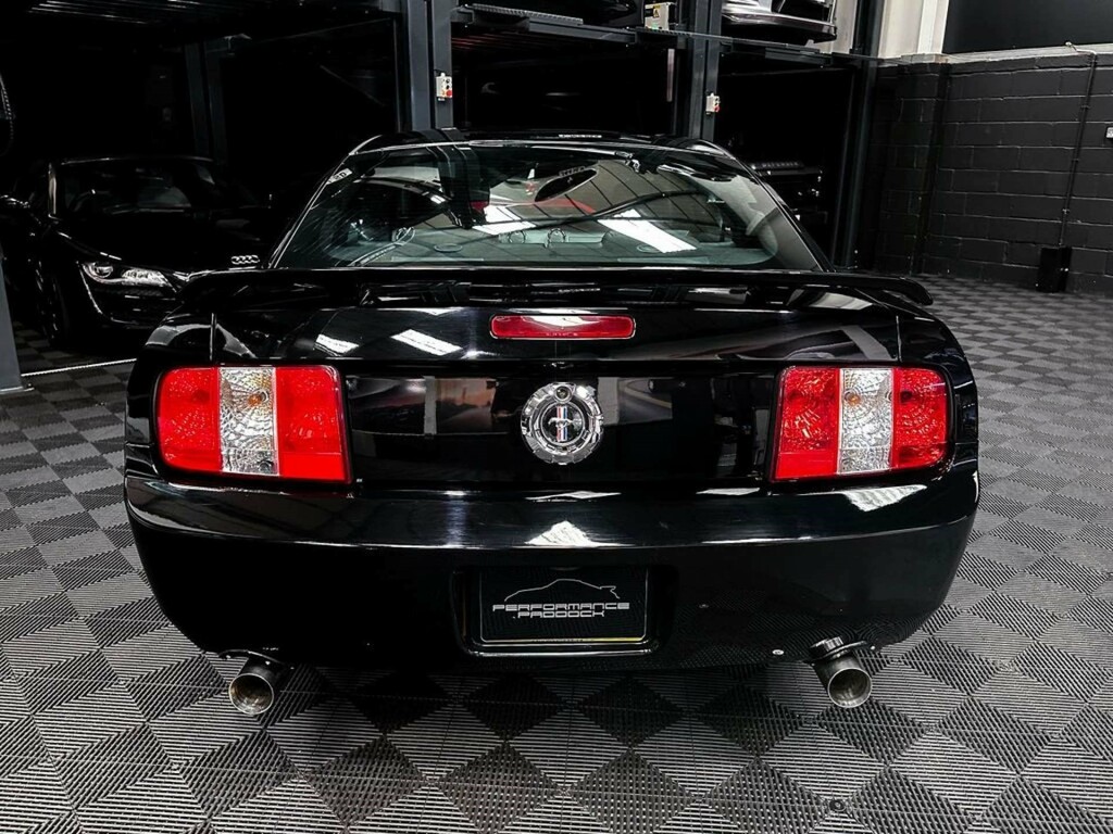 Ford Mustang  Black #6