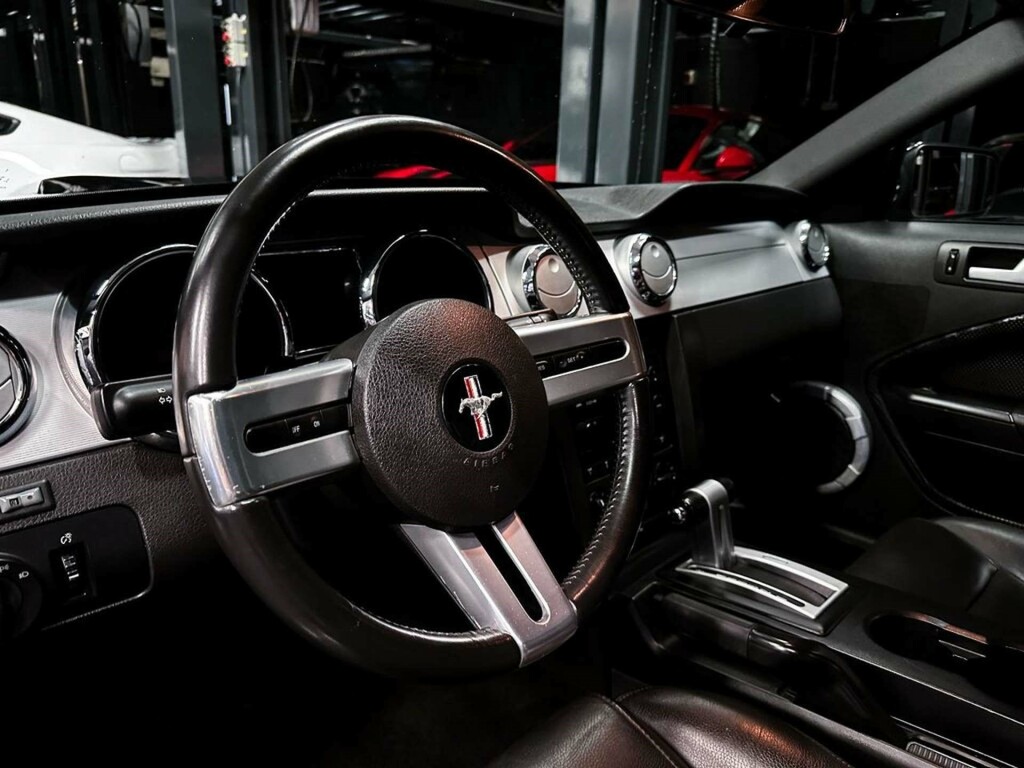 Ford Mustang  Black #18
