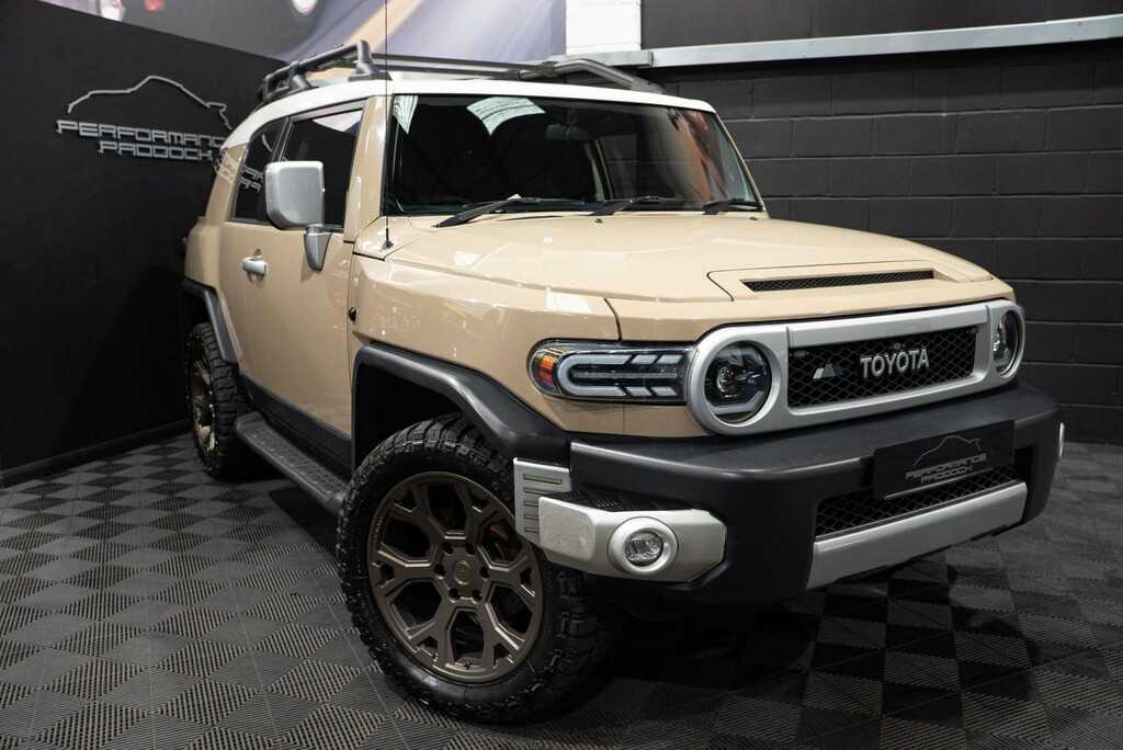Toyota FJ Cruiser V6 Petrol Auto  #5
