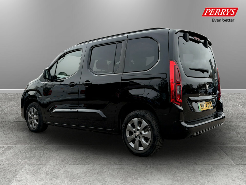 Vauxhall Combo-e Life 100Kw Ultimate 52Kwh Black #5