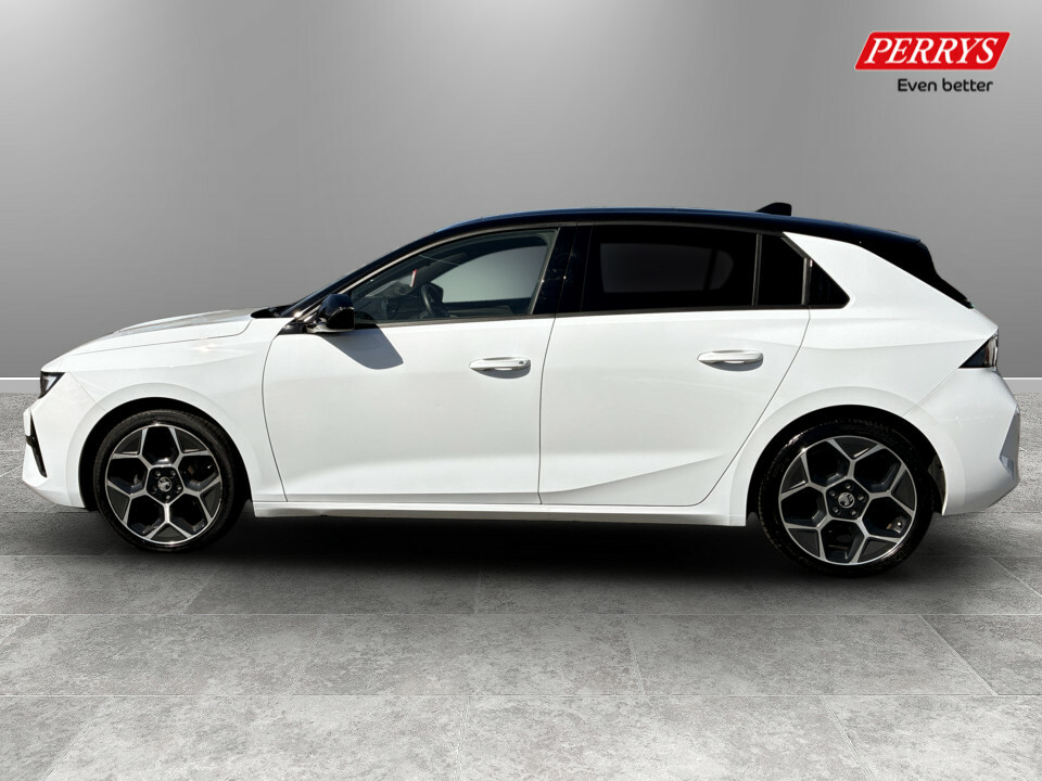 Vauxhall Astra 1.2 Turbo 130 Ultimate RF24JKX White #4