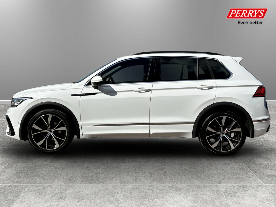 Volkswagen Tiguan 1.5 Tsi 150 R-line Dsg PJ23EZP White #4