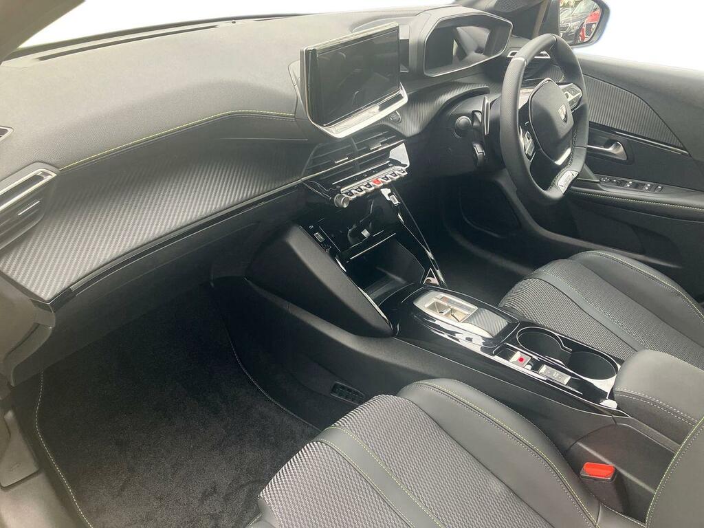 Peugeot 208 1.2 Hybrid 110 Gt E-dsc6 Yellow #6