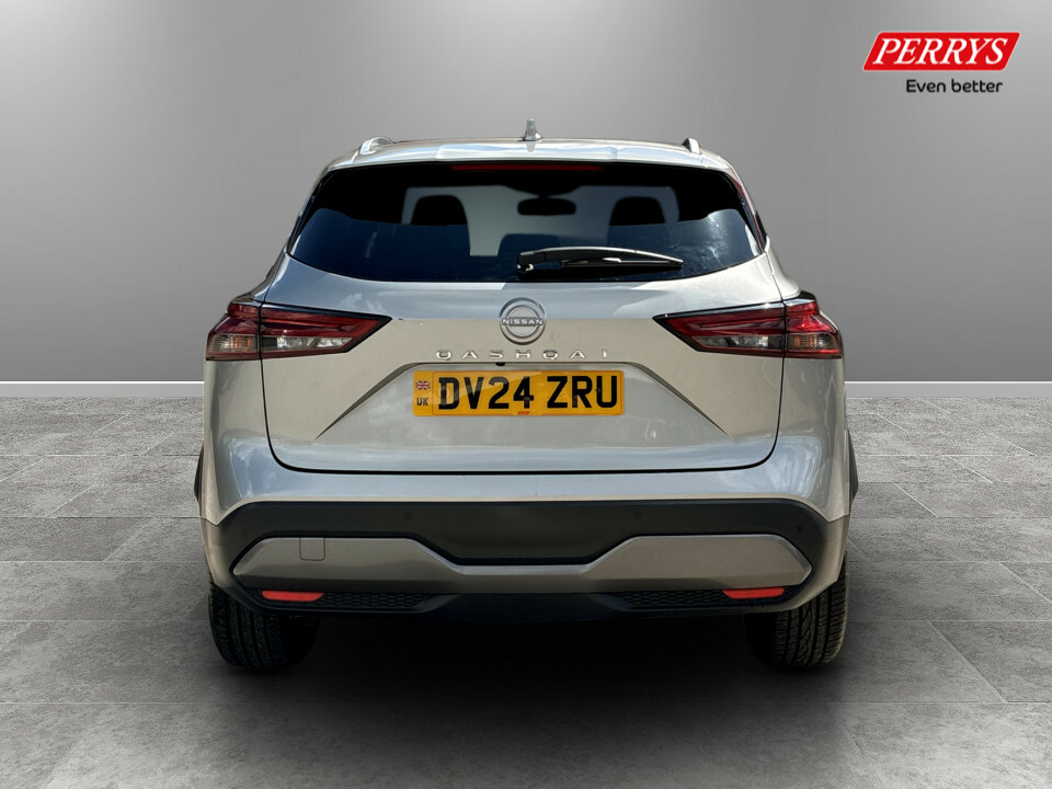 Nissan Qashqai 1.3 Dig-t Mh 158 N-connecta Xtronic DV24ZRU Silver #6