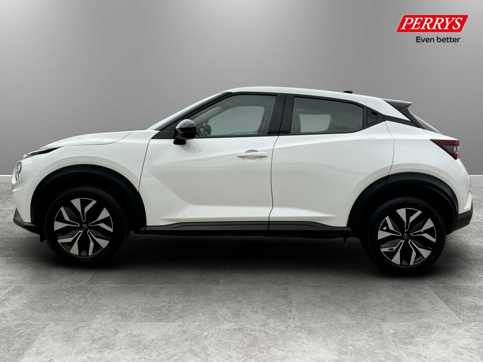 Nissan Juke 1.0 Dig-t 114 Acenta KE73USN White #4