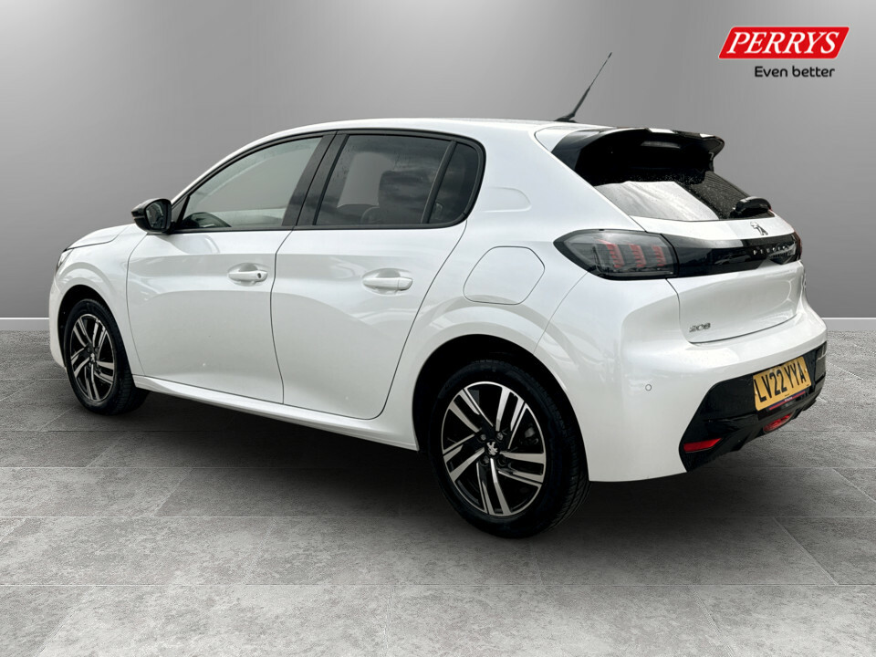 Peugeot 208 1.2 Puretech 100 Allure Premium Eat8 LV22YYA White #5