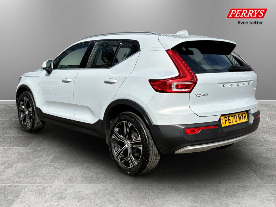 Volvo XC40 2.0 B5p Inscription Pro Awd PE70MYR Silver #5